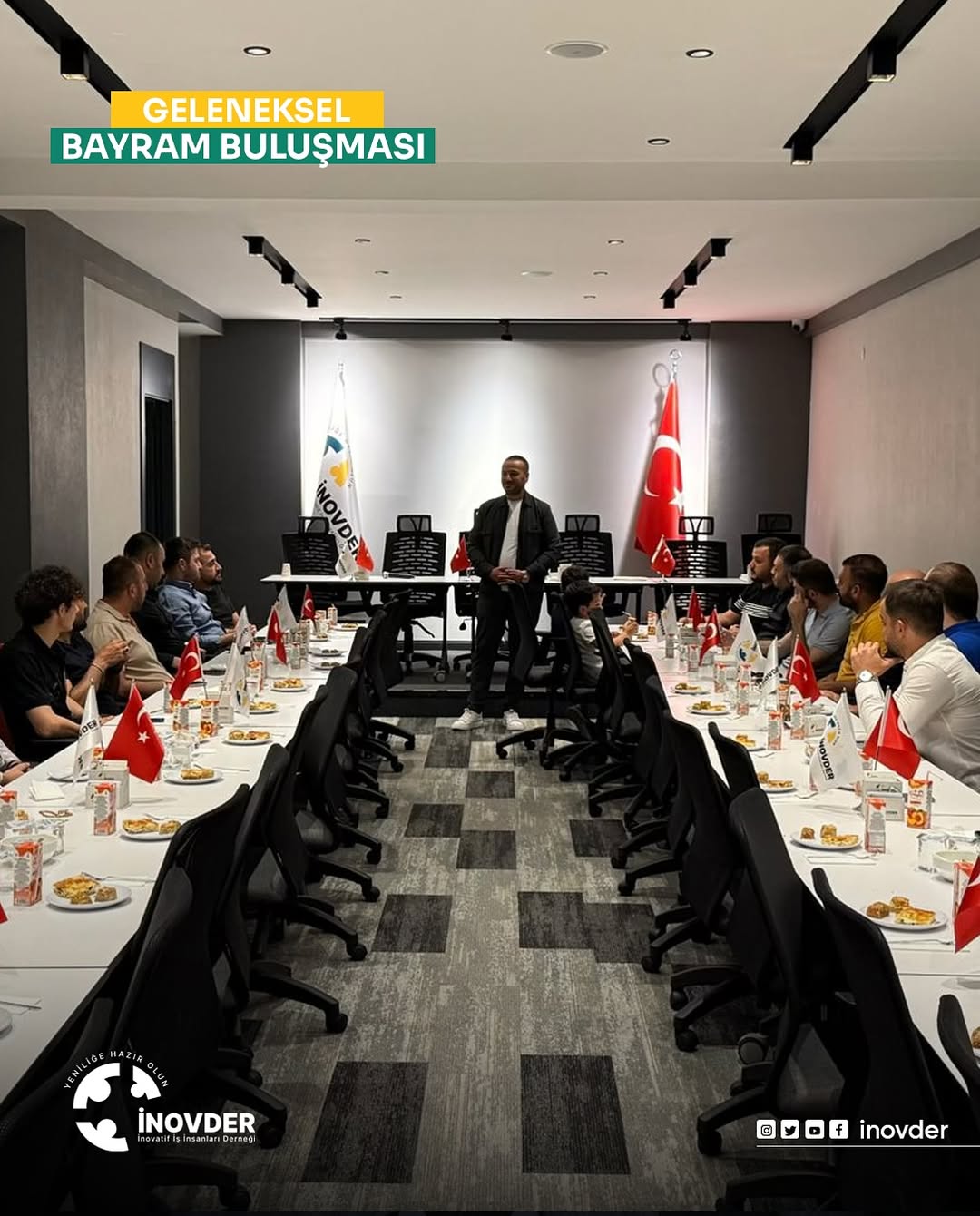 İnovder olarak Kurban Bayramı dolayısıyla dernek binamızda geleneksel bayramlaşma programımızı gerçekleştirdik.